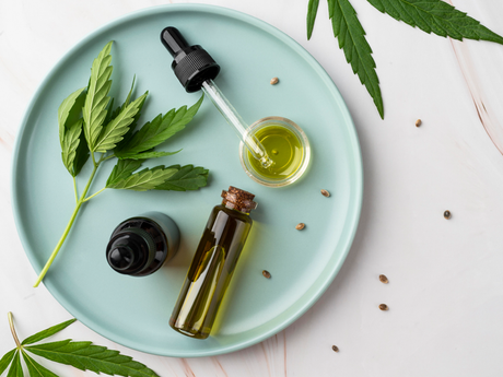 Aceite botánico terapéutico para el cuidado de la piel